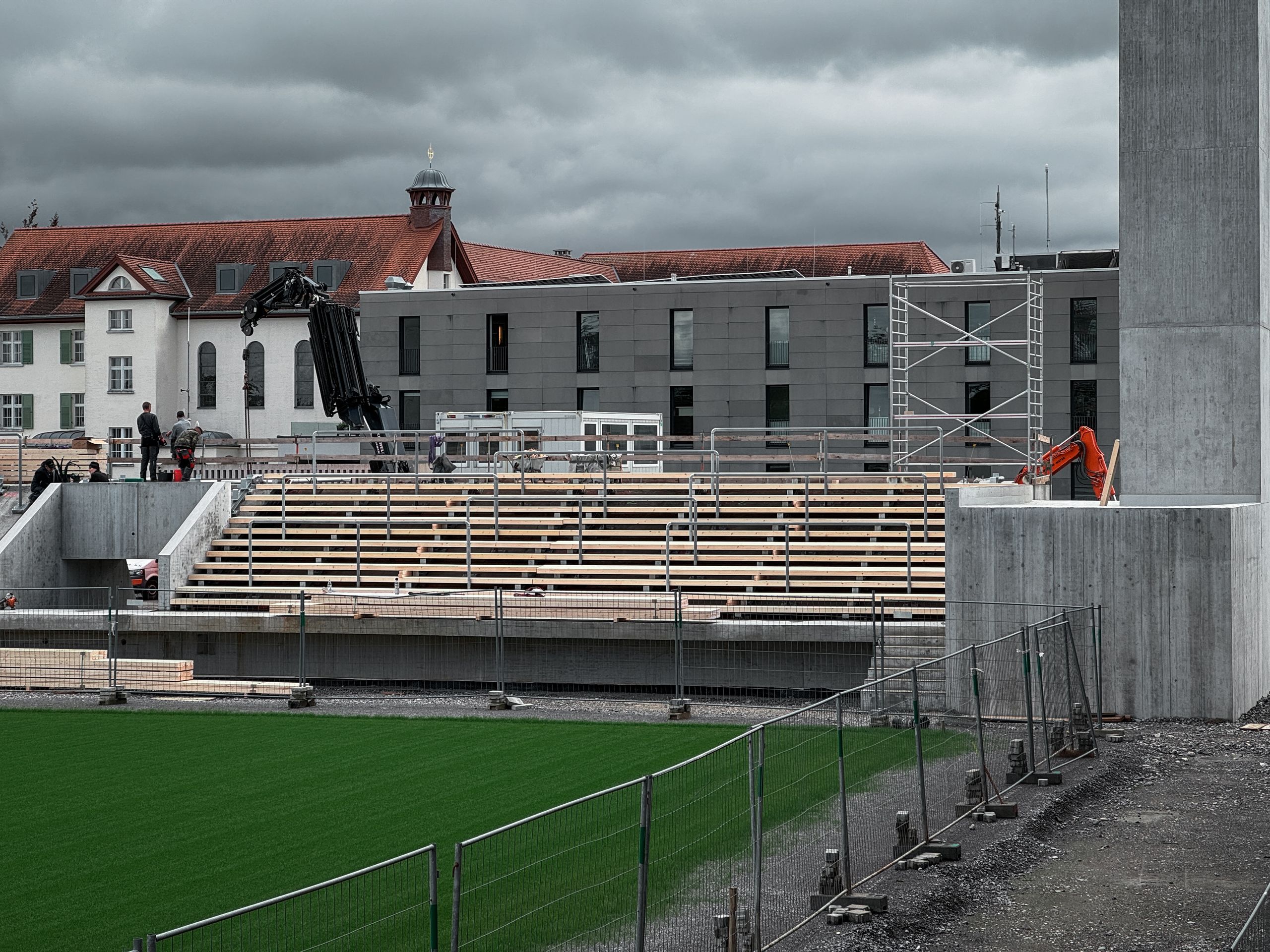 filters:quality(80)&w=1920&q=100