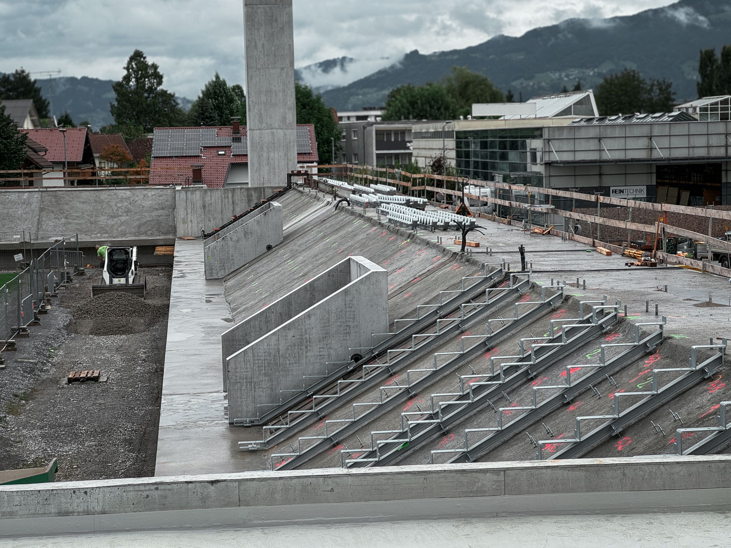 filters:quality(80)&w=1920&q=100